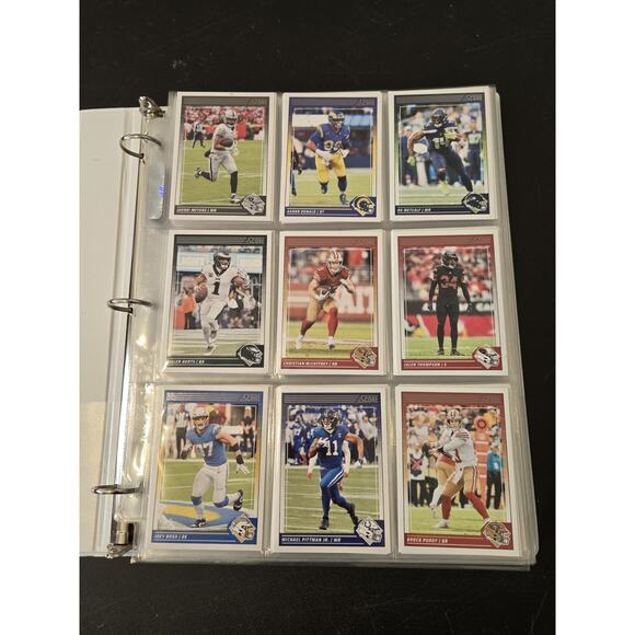 2024 Score Football Binder Lot 250+ Cards Stars Legends Base 1" Album - Picture 1 of 16